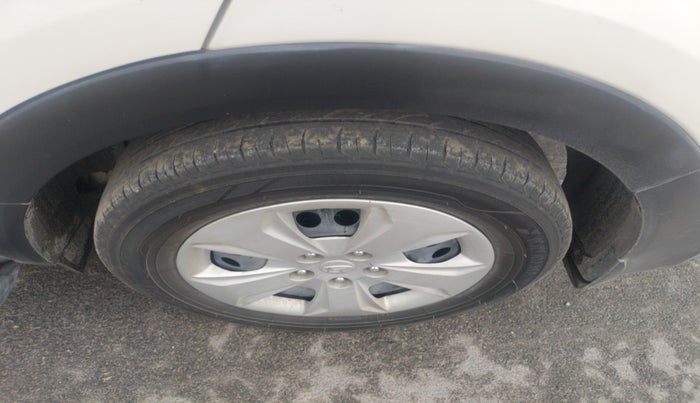 2017 Hyundai Creta E PLUS 1.4 DIESEL, Diesel, Manual, 1,14,553 km, tyre