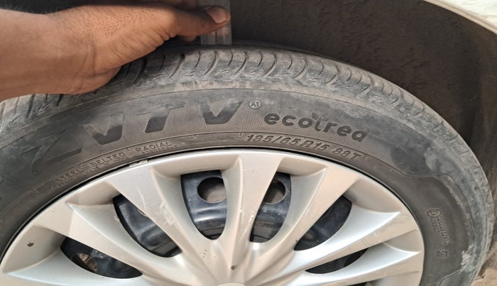 2015 Maruti Ciaz VDI SHVS, Diesel, Manual, 1,15,589 km, tyre
