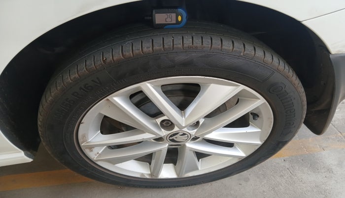 2018 Skoda Rapid STYLE 1.5 TDI AT, Diesel, Automatic, 1,79,867 km, tyre