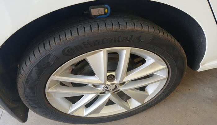 2018 Skoda Rapid STYLE 1.5 TDI AT, Diesel, Automatic, 1,79,867 km, tyre