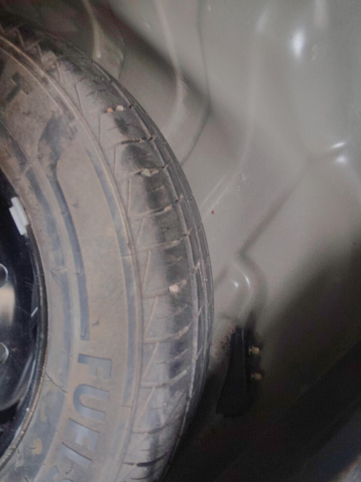 2021 Maruti Alto LXI, Petrol, Manual, 7,650 km, tyre