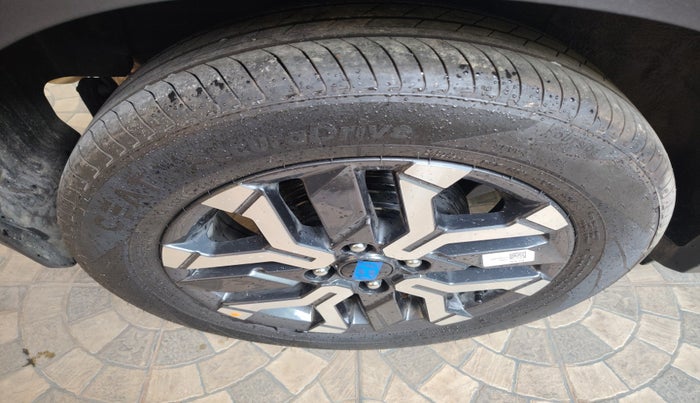 2024 Hyundai EXTER SX(O) CONNECT 1.2 AMT, Petrol, Automatic, 1,479 km, tyre