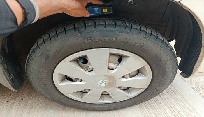 2012 Maruti Wagon R 1.0 LXI, Petrol, Manual, 1,27,059 km, tyre