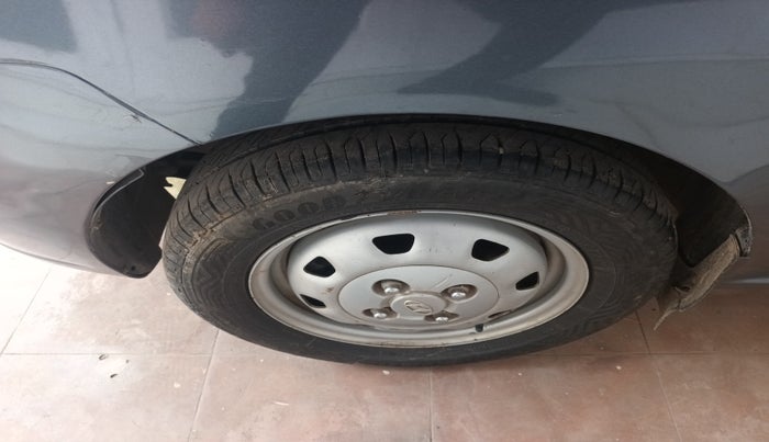 2014 Hyundai Santro Xing GL PLUS, Petrol, Manual, 68,484 km, tyre