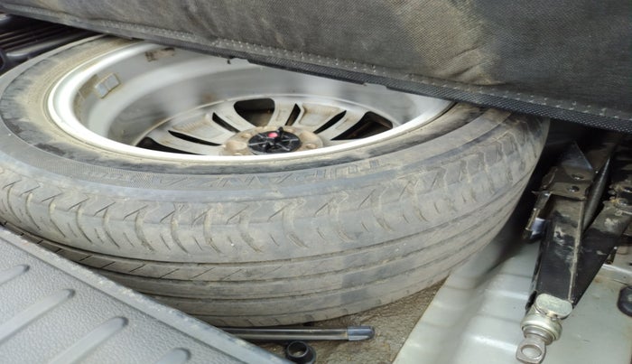 2019 Hyundai Tucson GL (O) 2WD AT, Diesel, Automatic, 1,19,548 km, tyre