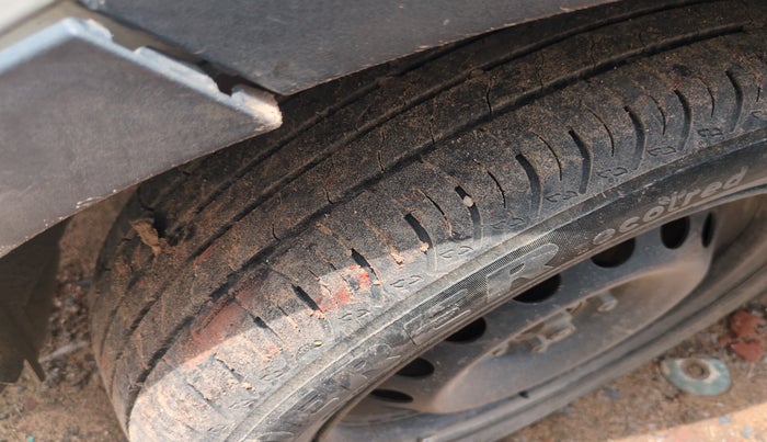 2018 Tata NEXON XM PETROL, Petrol, Manual, 83,000 km, tyre