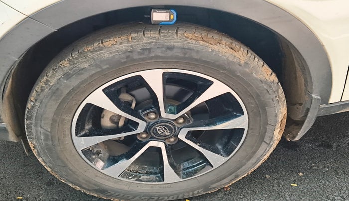 2021 Tata NEXON XZ PLUS PETROL SUNROOF, Petrol, Manual, 25,851 km, tyre