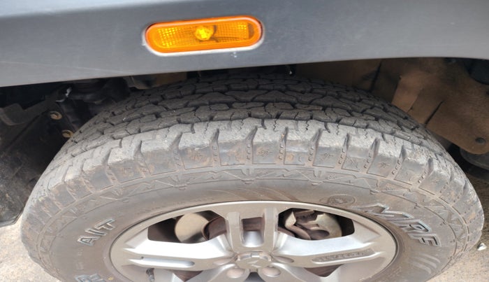 2024 Mahindra Thar LX D AT 4WD HT, Diesel, Automatic, 20,755 km, tyre