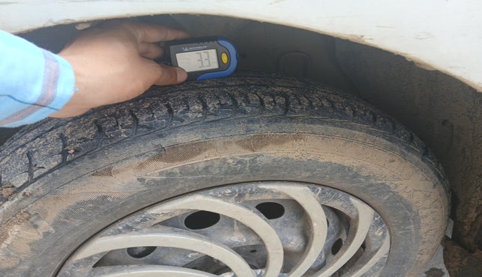 2011 Tata Indica Vista LS TDI, Diesel, Manual, 1,55,213 km, tyre