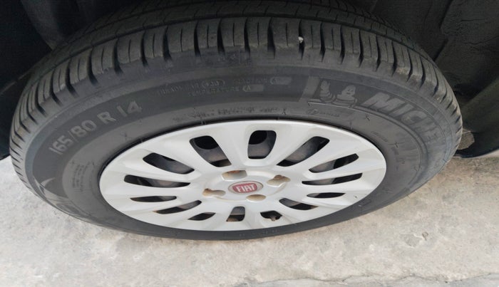 2015 Fiat Punto EVO DYNAMIC 1.2, Petrol, Manual, 54,584 km, tyre