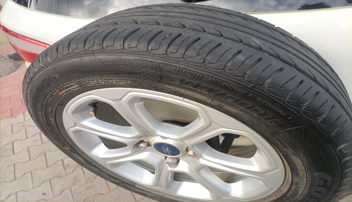 2021 Ford Ecosport TITANIUM + 1.5L PETROL AT, Petrol, Automatic, 71,973 km, tyre