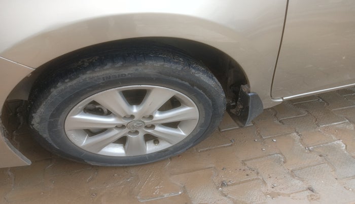 2014 Toyota Corolla Altis G DIESEL, Diesel, Manual, 85,332 km, tyre