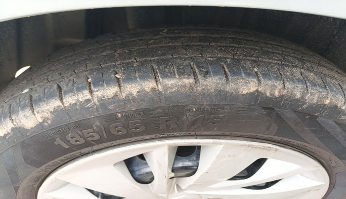 2023 Maruti Baleno DELTA CNG 1.2L, Petrol, Manual, 36,926 km, tyre