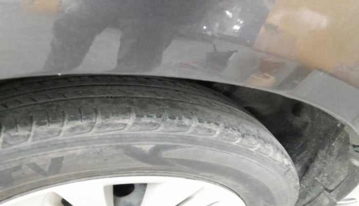 2014 Maruti Ertiga VXI, Petrol, Manual, 58,969 km, tyre