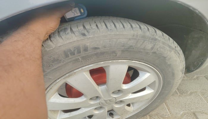 2012 Maruti Ritz VXI, Petrol, Manual, 45,982 km, tyre