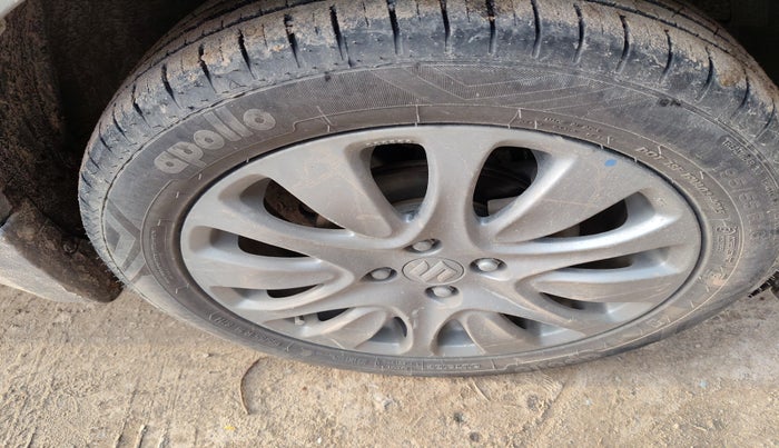 2018 Maruti Baleno ZETA PETROL 1.2, Petrol, Manual, 74,878 km, tyre