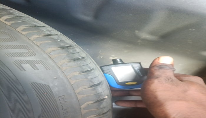 2018 Maruti Dzire ZXI PLUS AMT, Petrol, Automatic, 56,007 km, tyre