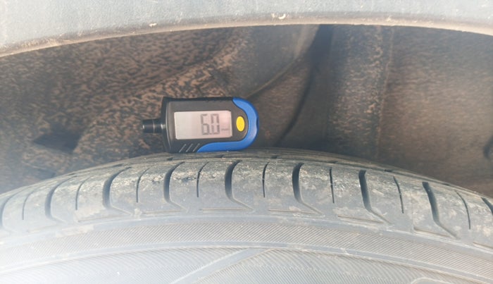 2019 Hyundai VENUE SX 1.0 (O) TURBO, Petrol, Manual, 72,488 km, tyre