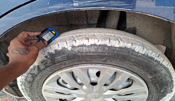 2022 Maruti Dzire LXI, Petrol, Manual, 1,48,650 km, tyre