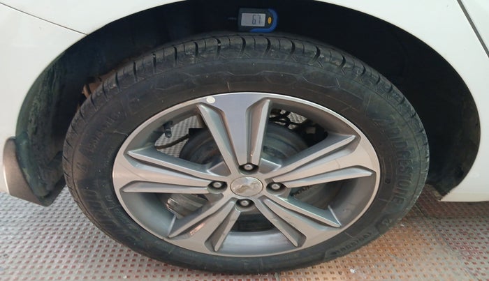 2019 Hyundai Verna 1.6 VTVT SX, Petrol, Manual, 82,898 km, tyre