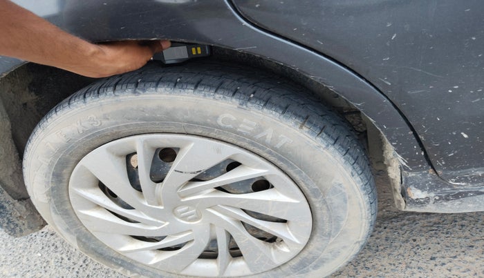 2014 Maruti Ertiga VDI, Diesel, Manual, 1,07,065 km, tyre