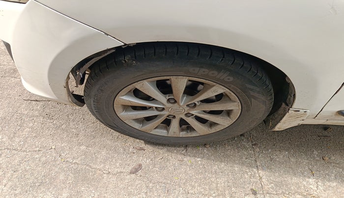 2014 Maruti Ertiga ZDI, Diesel, Manual, 1,29,459 km, tyre