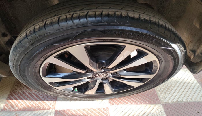2019 Nissan Kicks XV DIESEL, Diesel, Manual, 55,603 km, tyre