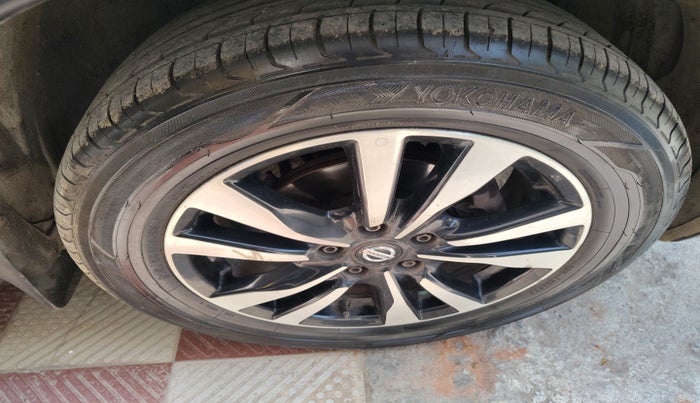 2019 Nissan Kicks XV DIESEL, Diesel, Manual, 55,603 km, tyre