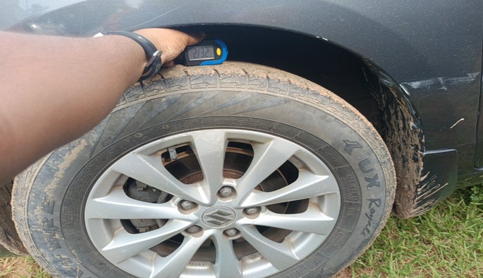 2015 Maruti Ertiga ZDI, Diesel, Manual, 1,29,361 km, tyre