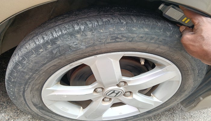 2011 Honda City 1.5L I-VTEC V MT, Petrol, Manual, 1,22,698 km, tyre