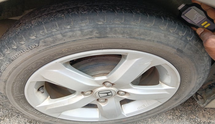 2011 Honda City 1.5L I-VTEC V MT, Petrol, Manual, 1,22,698 km, tyre