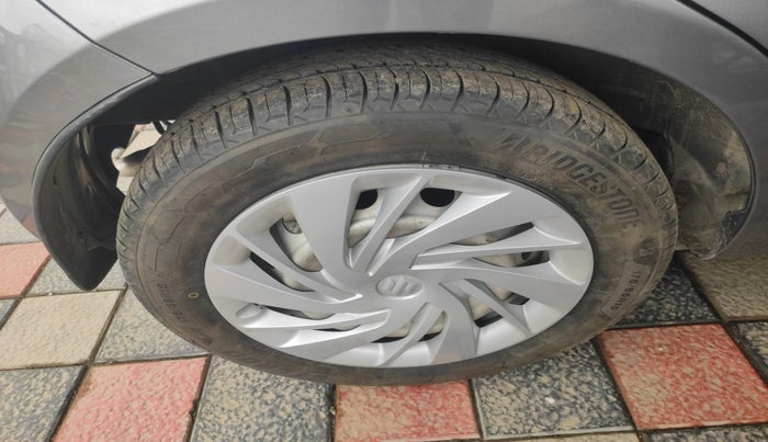 2019 Maruti IGNIS SIGMA 1.2, Petrol, Manual, 92,527 km, tyre