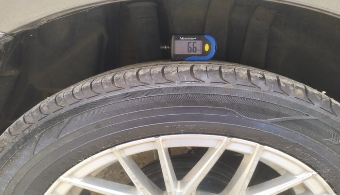 2019 Maruti Dzire VDI, Diesel, Manual, 67,625 km, tyre