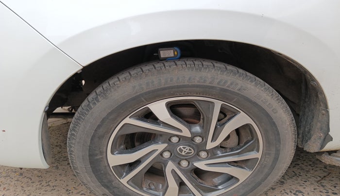 2022 Toyota Innova Crysta 2.7 VX 7 STR, Petrol, Manual, 16,372 km, tyre