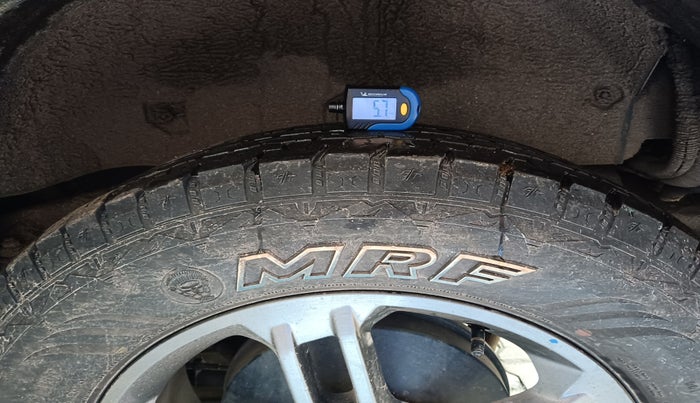 2023 Mahindra Thar LX D HT 2WD MT, Diesel, Manual, 29,172 km, tyre
