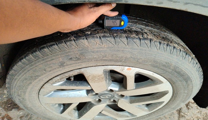 2022 Tata Safari XZA PLUS, Diesel, Automatic, 42,857 km, tyre
