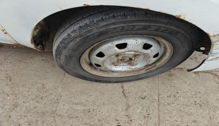 2010 Maruti Wagon R LXI MINOR, Petrol, Manual, 2,04,764 km, tyre