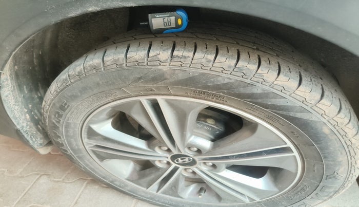 2016 Hyundai Creta SX PLUS AT 1.6 PETROL, Petrol, Automatic, 61,474 km, tyre
