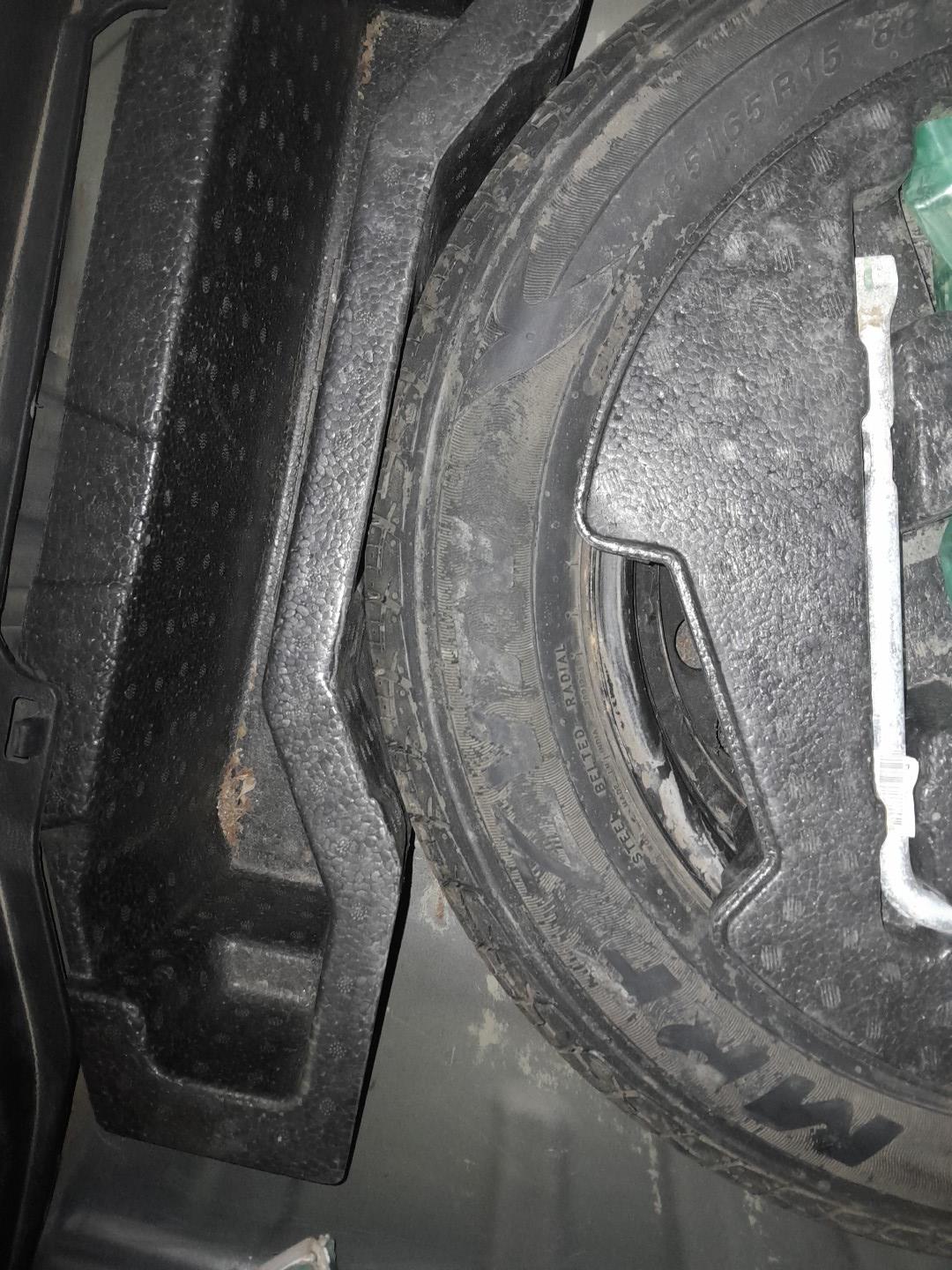 2019 Maruti Ciaz DELTA 1.5 SHVS MT PETROL, Petrol, Manual, 35,824 km, tyre