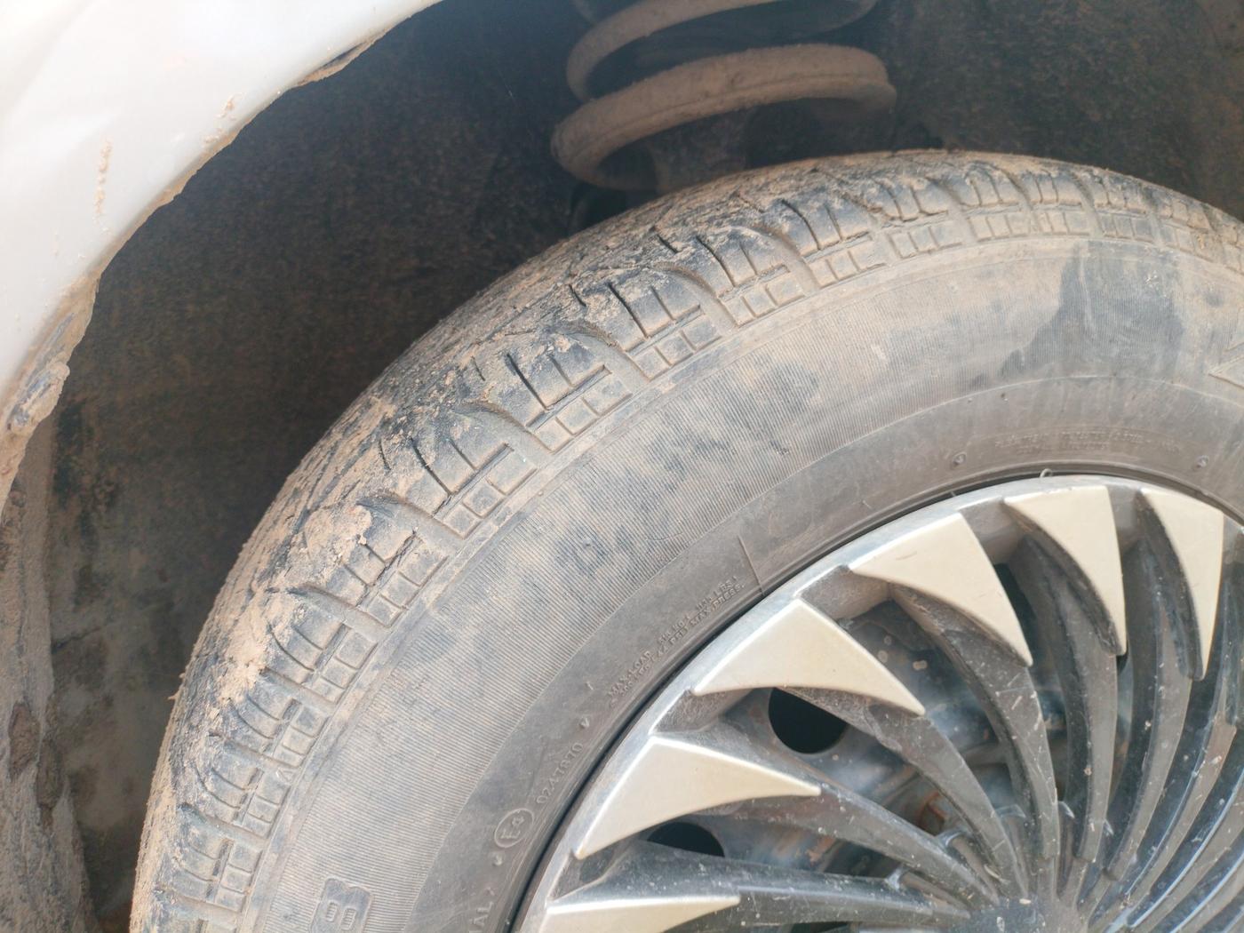 2010 Maruti Ritz VDI, Diesel, Manual, 1,53,700 km, tyre