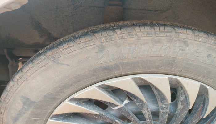 2010 Maruti Ritz VDI, Diesel, Manual, 1,53,668 km, tyre