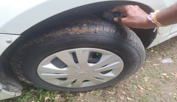 2012 Maruti Swift Dzire VXI, Petrol, Manual, 55,012 km, tyre