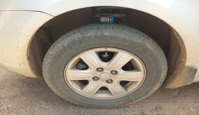 2012 Maruti Swift Dzire VXI, Petrol, Manual, 1,16,815 km, tyre