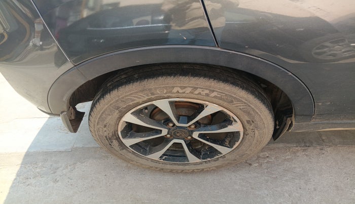 2020 Tata NEXON XZ PLUS PETROL, Petrol, Manual, 1,24,273 km, tyre