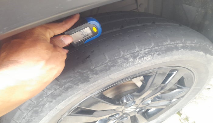 2019 Maruti Vitara Brezza LDI, Diesel, Manual, 72,154 km, tyre