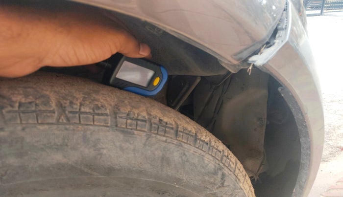 2010 Maruti Ritz VDI, Diesel, Manual, 1,07,662 km, tyre