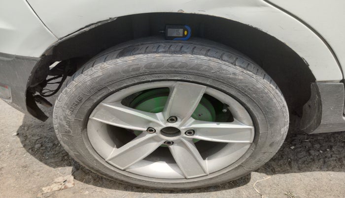 2015 Ford Ecosport TREND 1.5L DIESEL, Diesel, Manual, 90,829 km, tyre