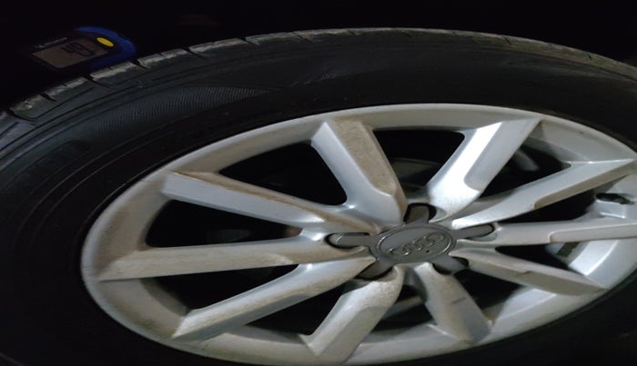 2012 Audi Q3 2.0 TDI QUATTRO, Diesel, Automatic, 69,687 km, tyre