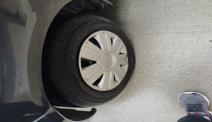 2010 Ford Figo EXI 1.2 PETROL, Petrol, Manual, 1,54,536 km, tyre