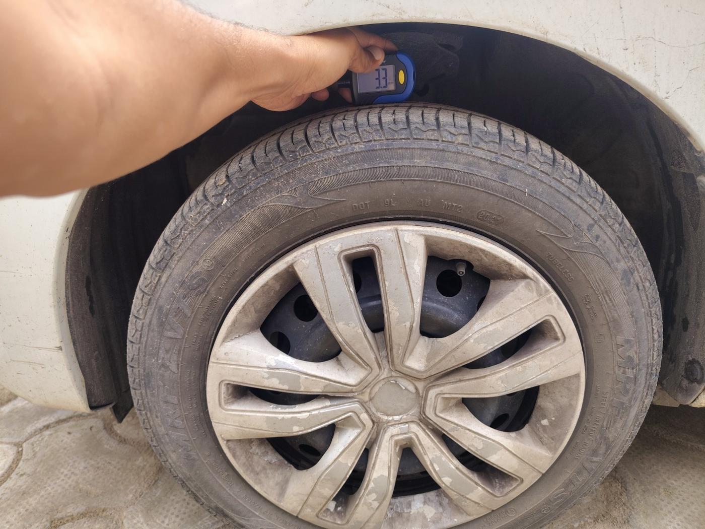 2015 Maruti Celerio VXI, Petrol, Manual, 79,344 km, tyre